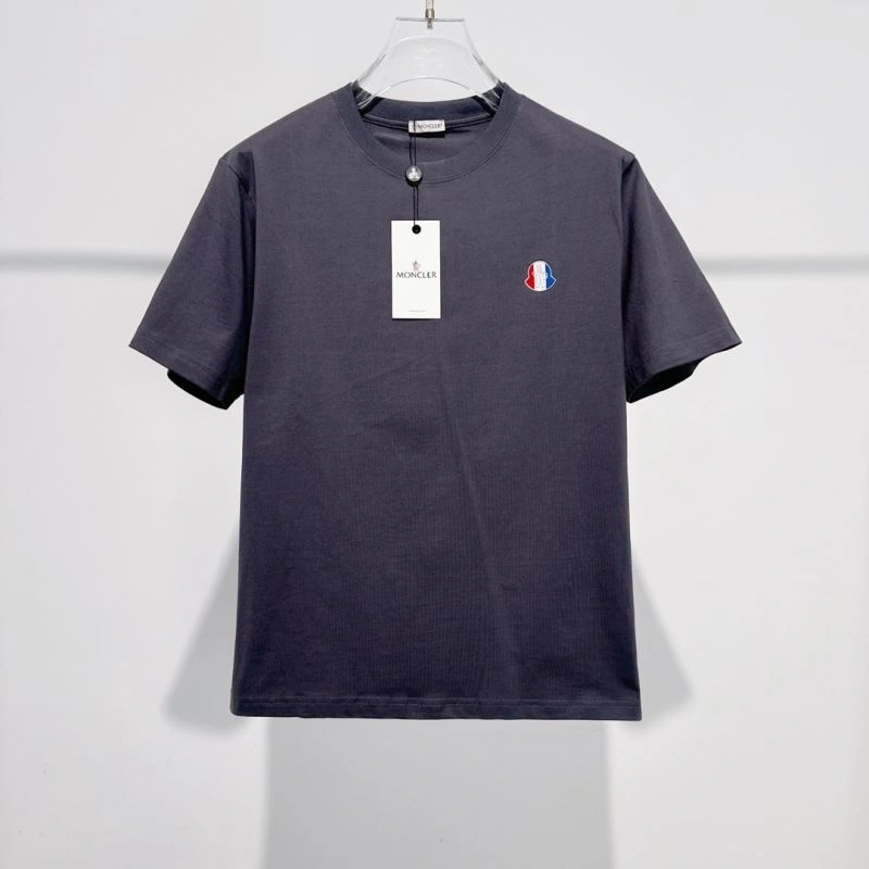 Moncler T-Shirts Premium 141083