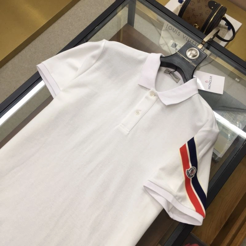 Moncler T-Shirts FashionForward 141066