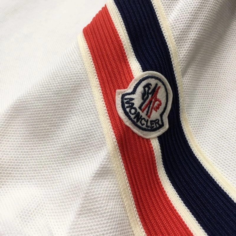 Moncler T-Shirts FashionForward 141066