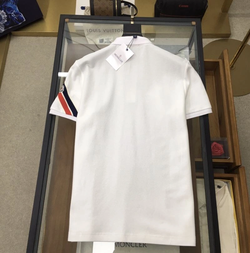 Moncler T-Shirts FashionForward 141066