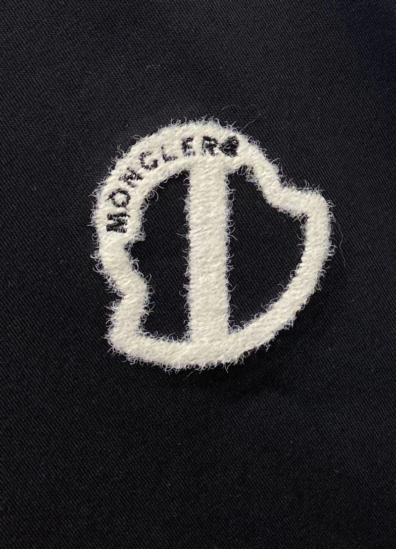 Moncler T-Shirts Sustainable 141068