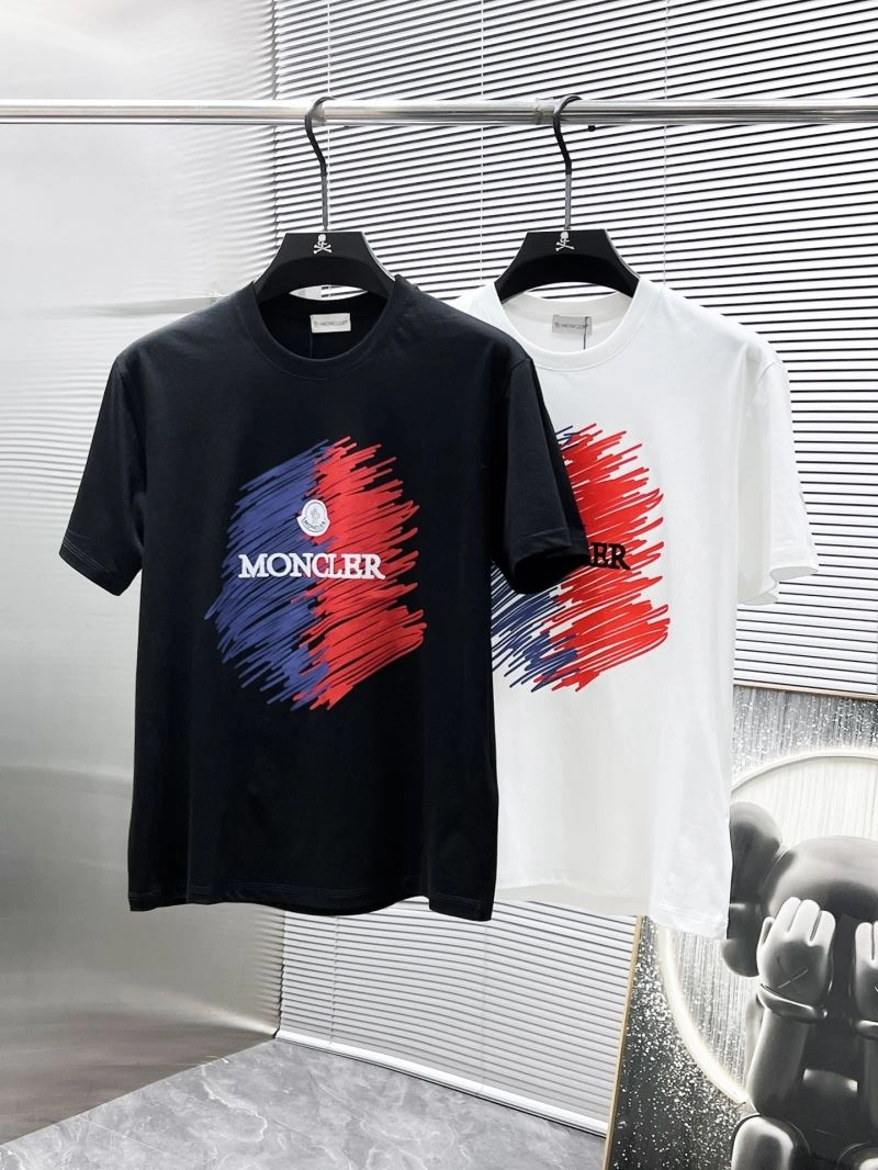 Moncler T-Shirts Cozy 141049