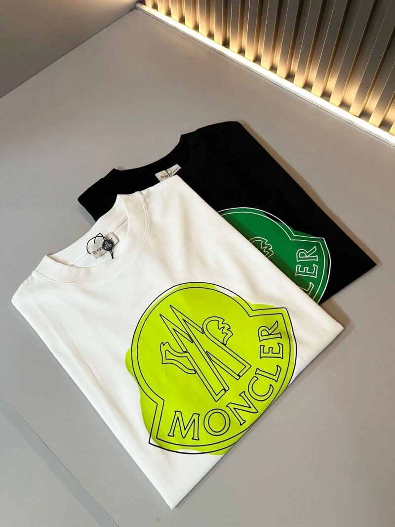 Moncler T-Shirts TechFriendly 141035
