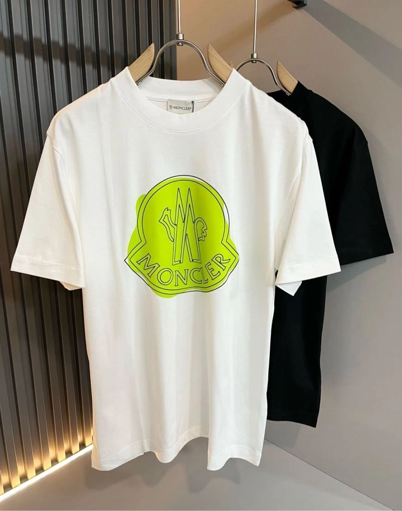 Sophisticated Moncler T-Shirts 141045
