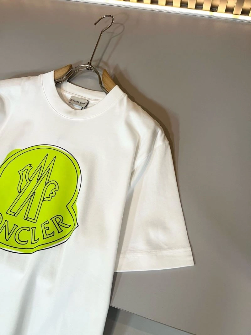 Sophisticated Moncler T-Shirts 141045