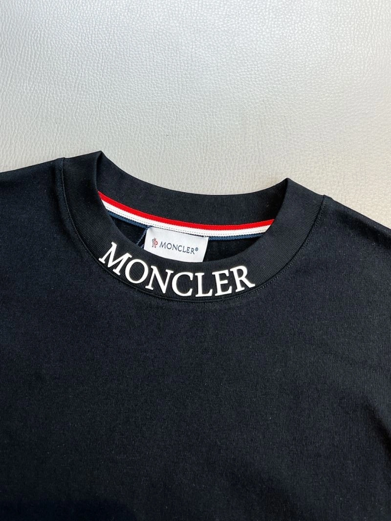 Moncler T-Shirts GoAnywhere 141036
