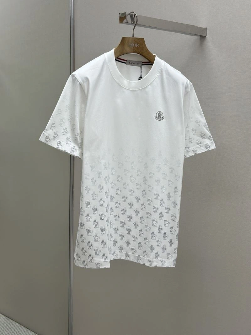 ZipUp Moncler T-Shirts 141040