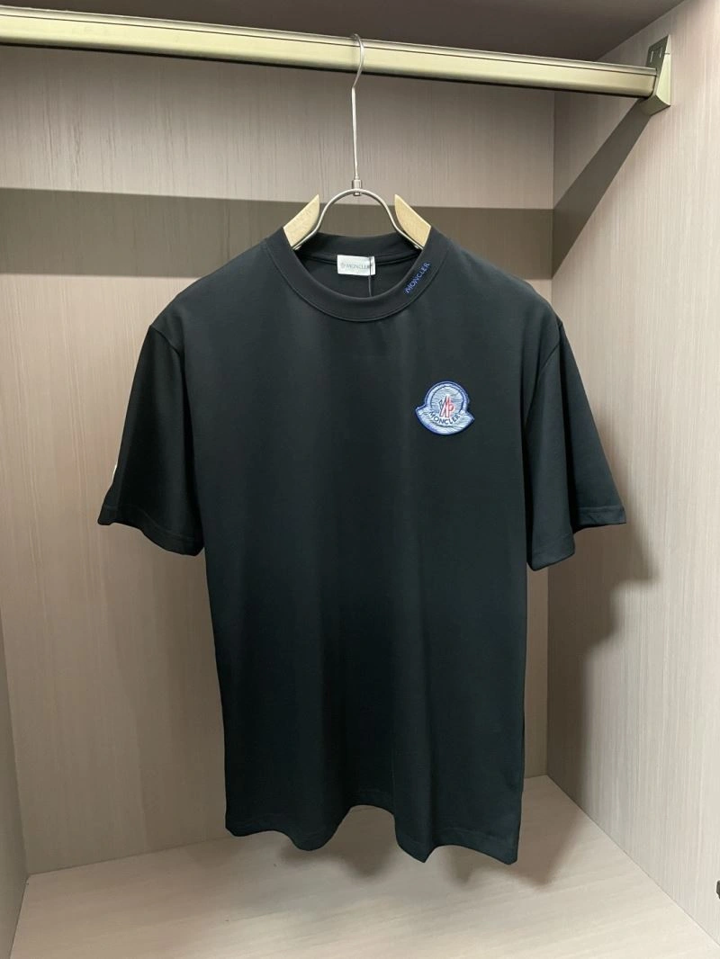 Moncler T-Shirts Bright 141037