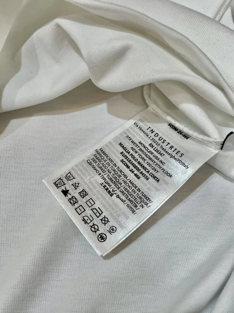 Moncler T-Shirts Bright 141037