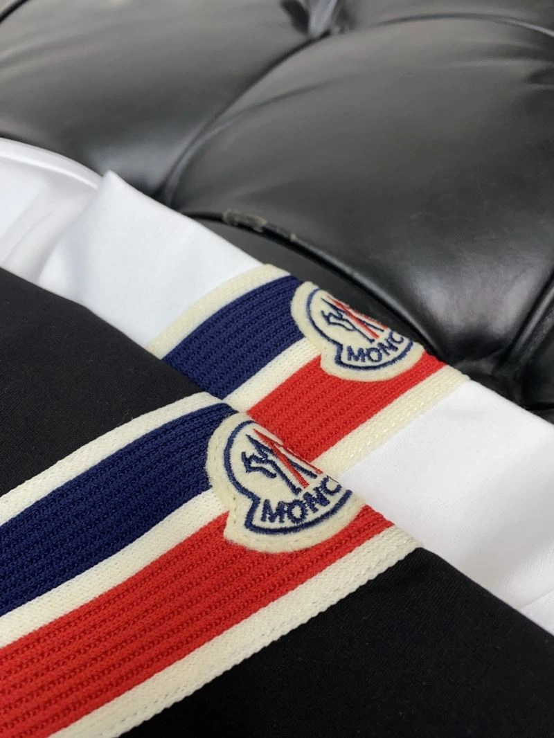 Moncler T-Shirts TravelReady 141030
