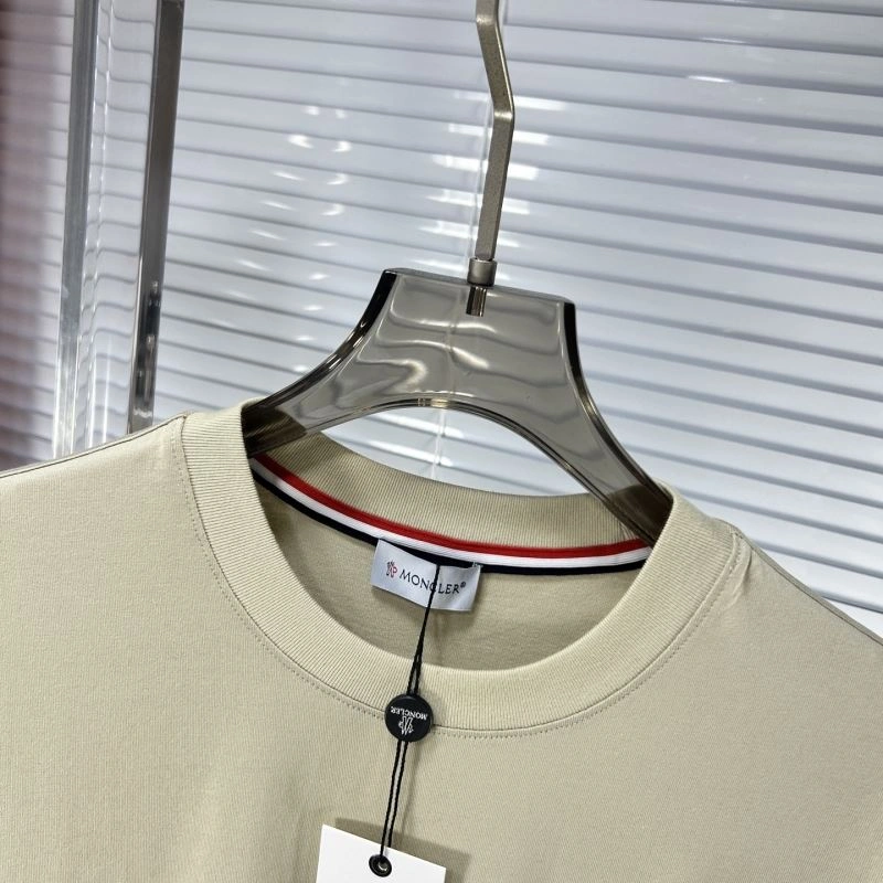 Resilient Moncler T-Shirts 141023