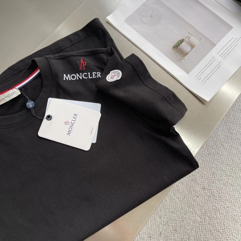 Moncler T-Shirts SportInspired 141025