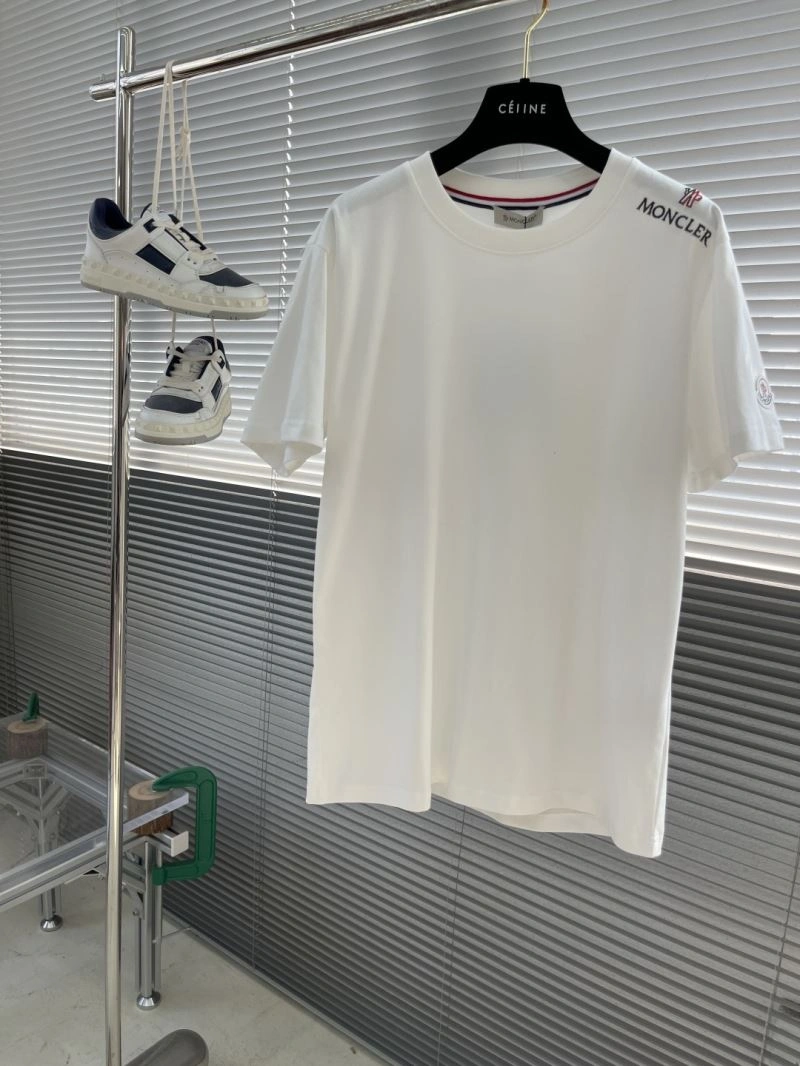 Breathable Moncler T-Shirts 141017