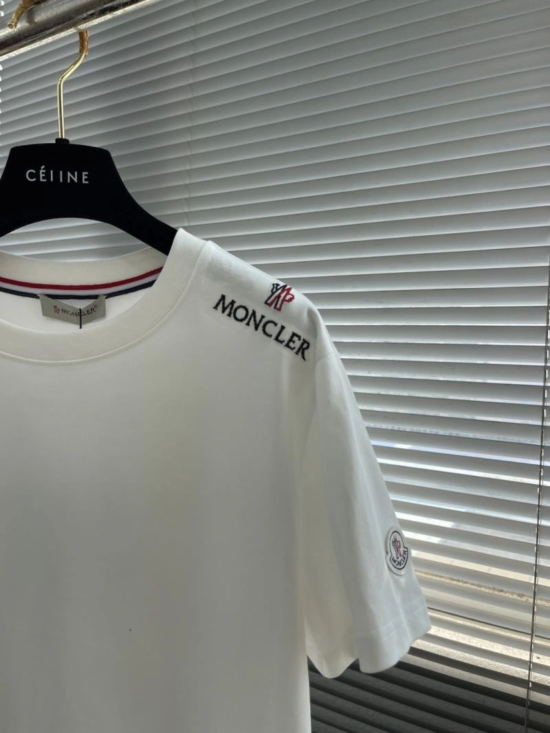 Breathable Moncler T-Shirts 141017