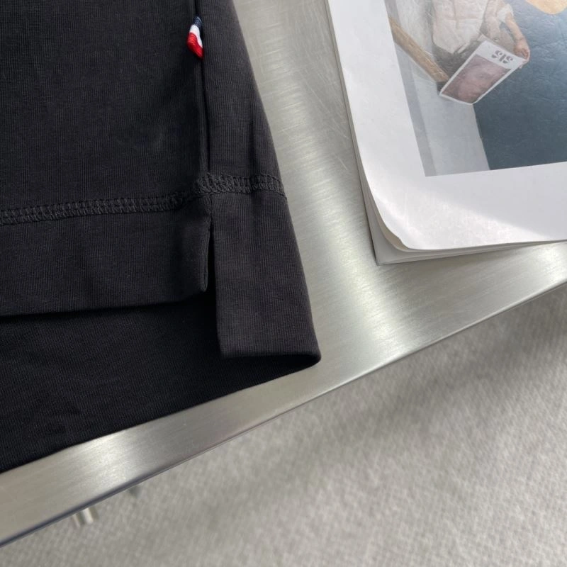 Modern Moncler T-Shirts 141020
