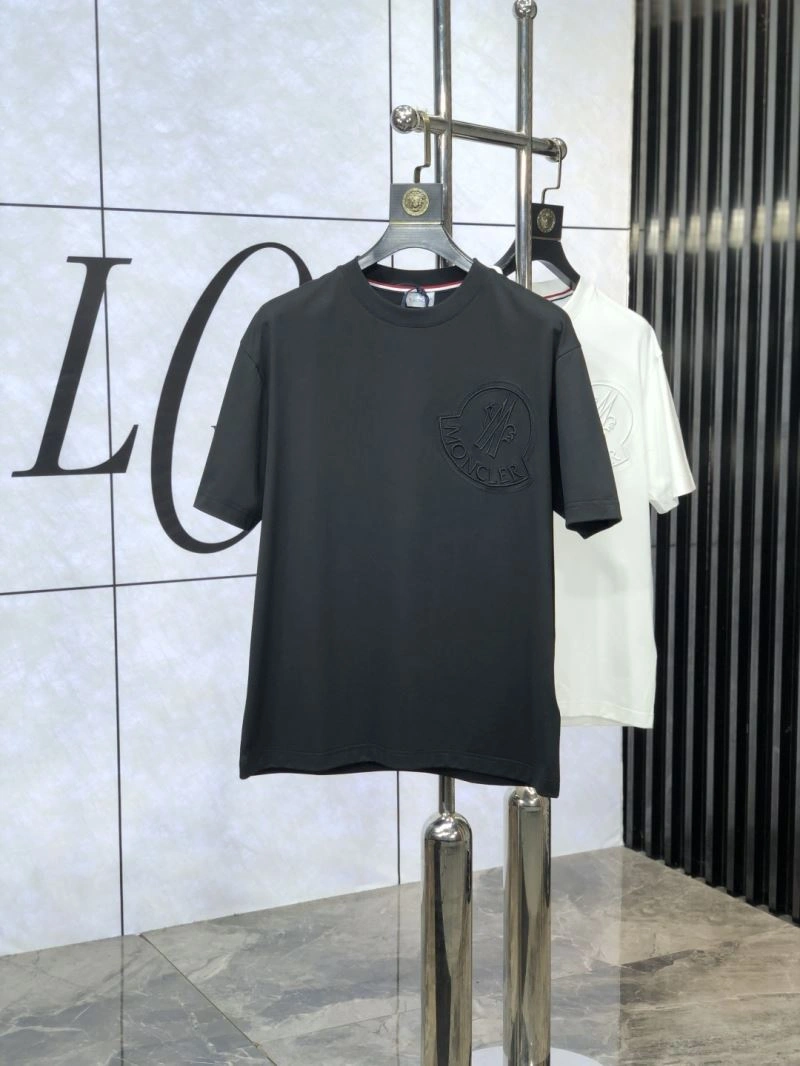 Moncler T-Shirts Effortless 141016