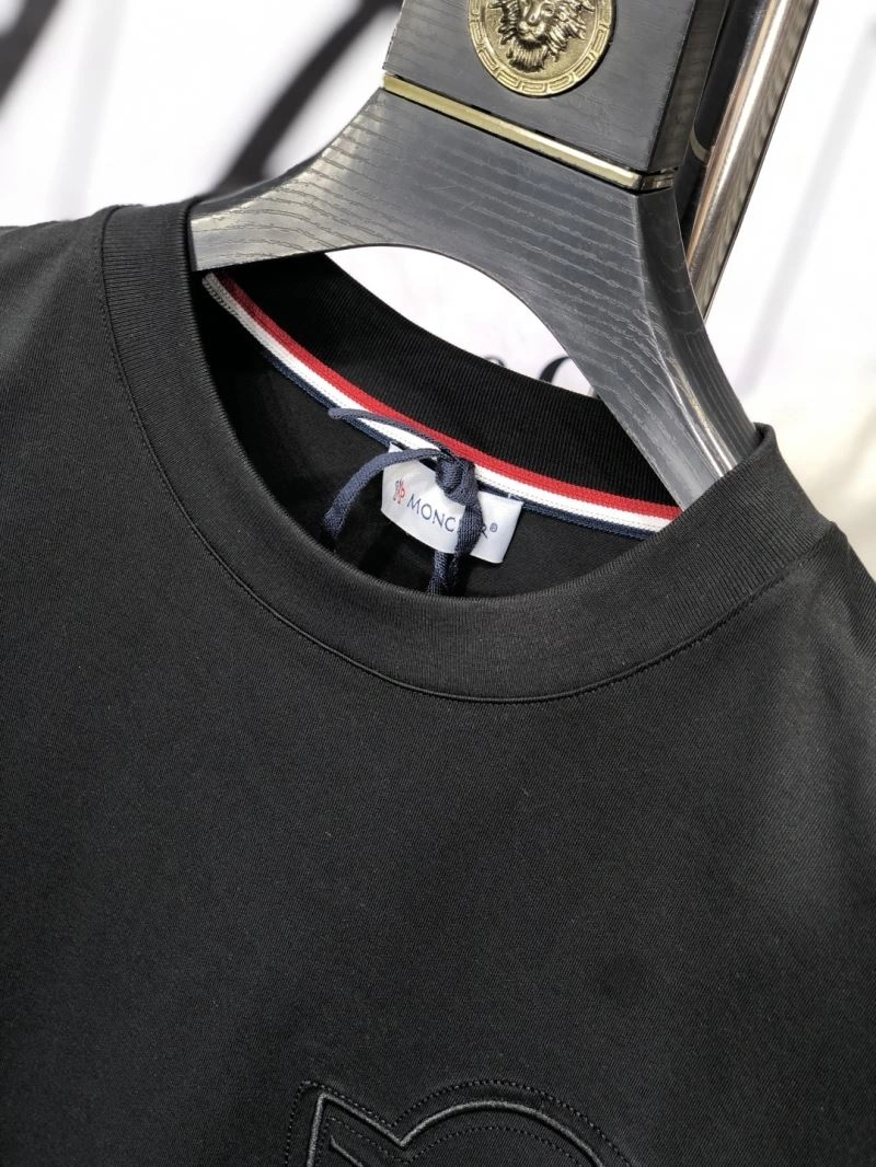 Moncler T-Shirts Effortless 141016