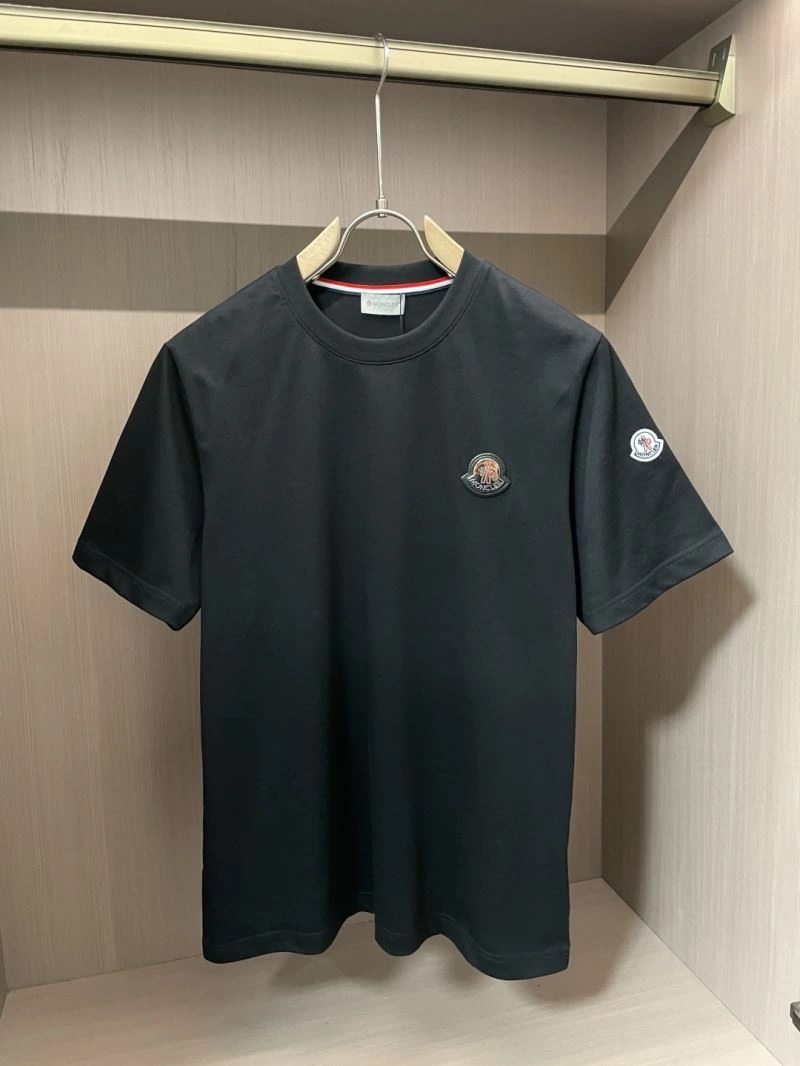 Moncler T-Shirts Refined 141013