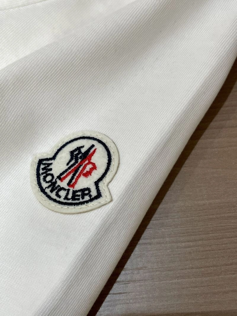 Moncler T-Shirts Refined 141013