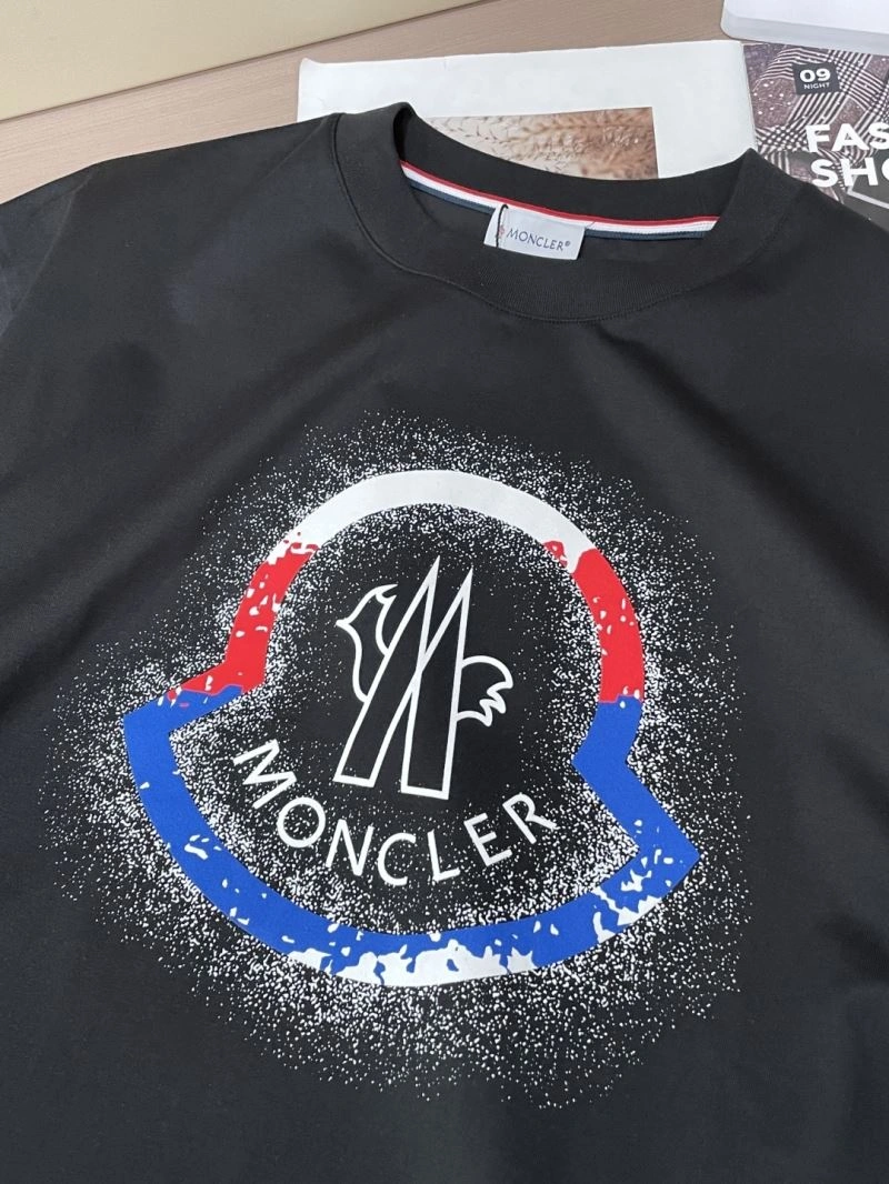 Moncler T-Shirts EasyMatch 141008