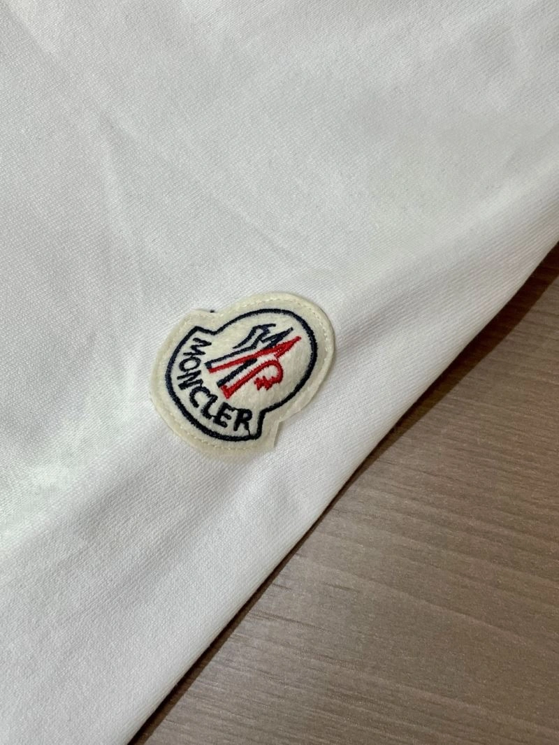 Moncler T-Shirts EasyMatch 141008