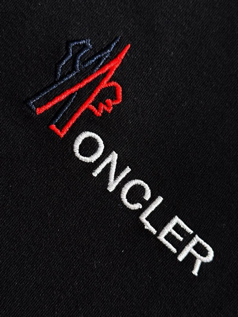 SmoothTexture Moncler T-Shirts 140983
