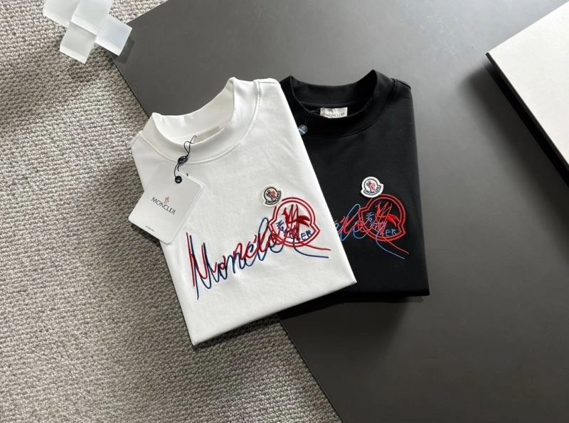 FlexibleFit Moncler T-Shirts 140978