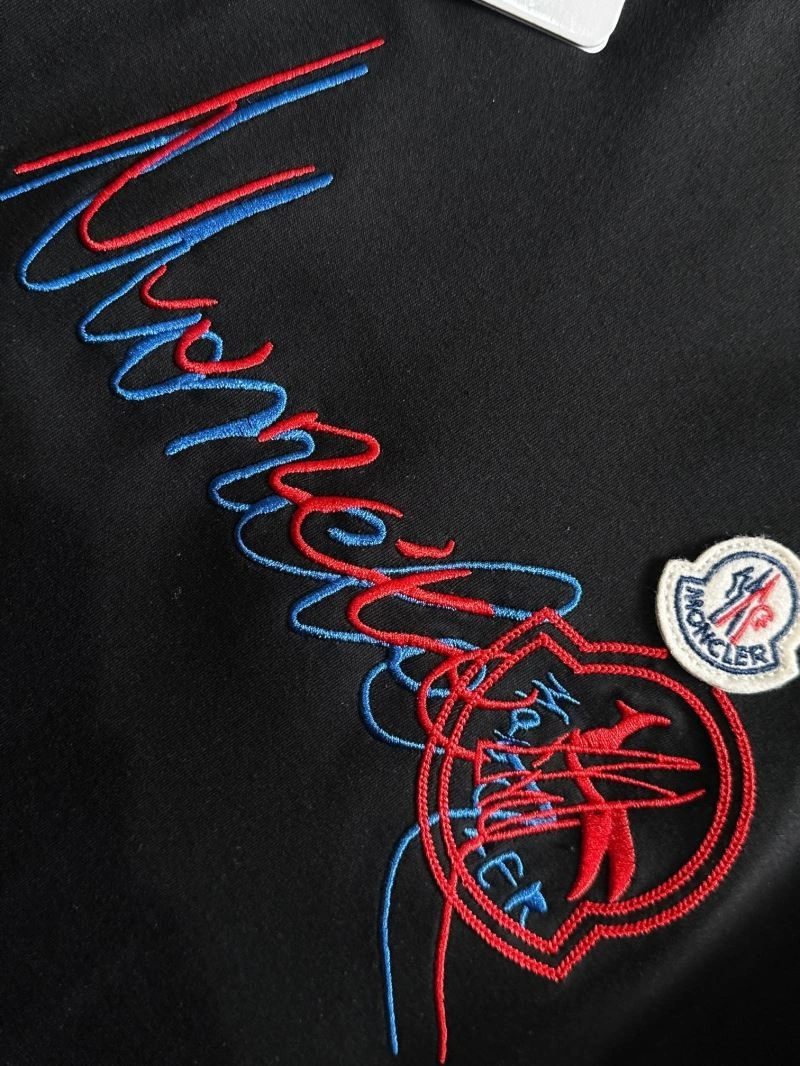 FlexibleFit Moncler T-Shirts 140978