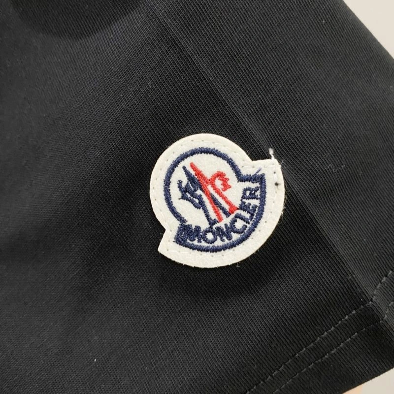 MoistureWicking Moncler T-Shirts 140987