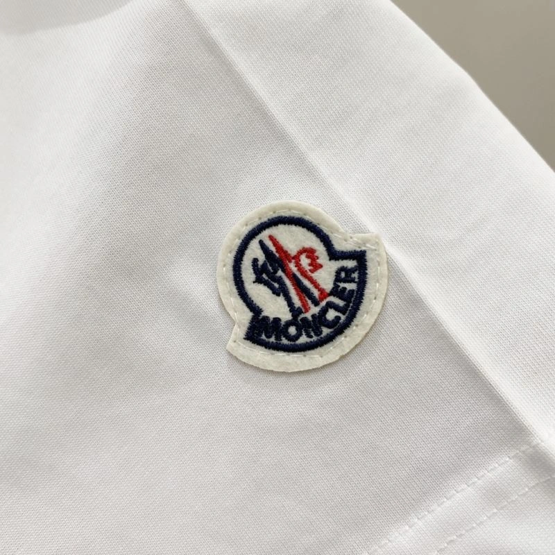 Stretchable Moncler T-Shirts 141010