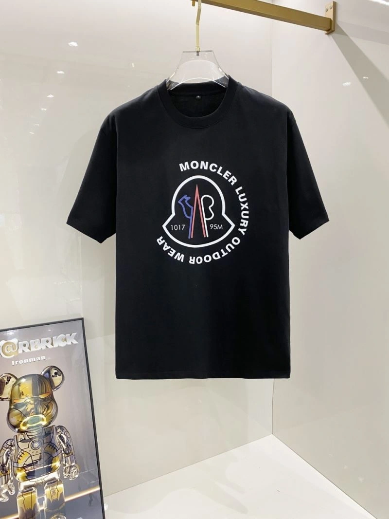 ZipUp Moncler T-Shirts 140991
