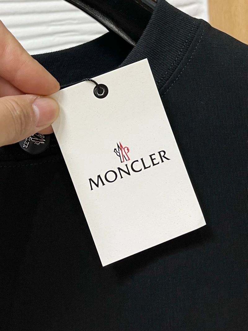 Moncler T-Shirts SportInspired 139491