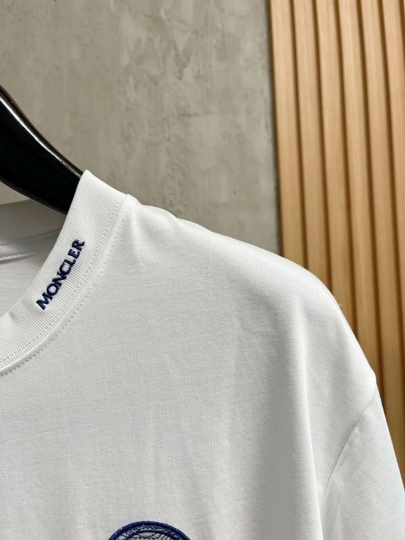 Durable Moncler T-Shirts 140990