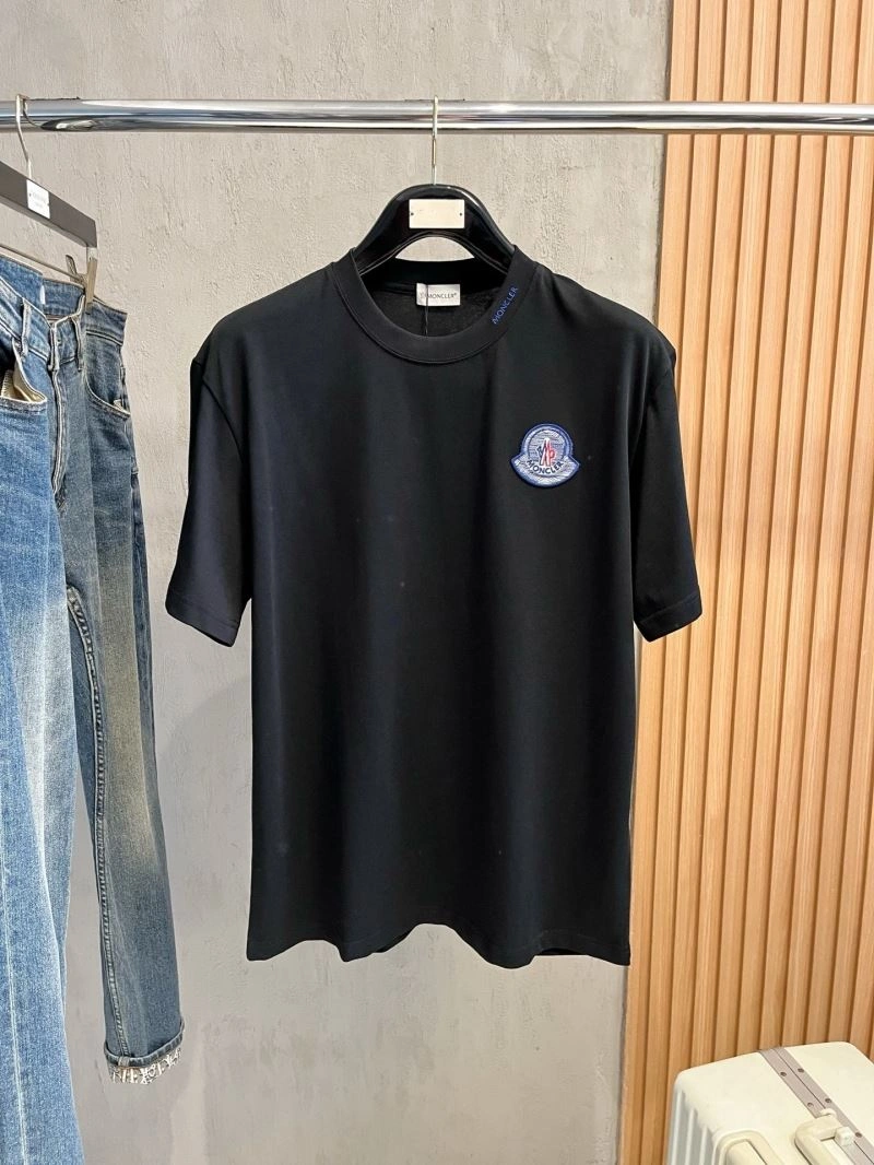 Moncler T-Shirts Flexible 140996