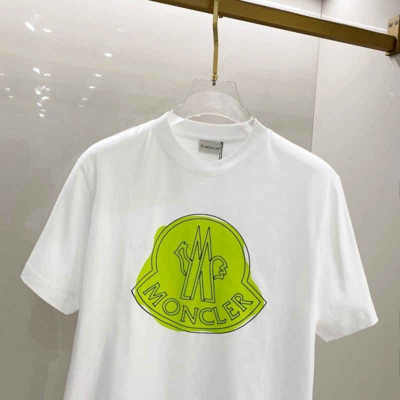 Resilient Moncler T-Shirts 140995