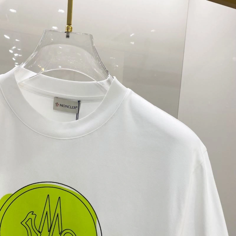 Resilient Moncler T-Shirts 140995