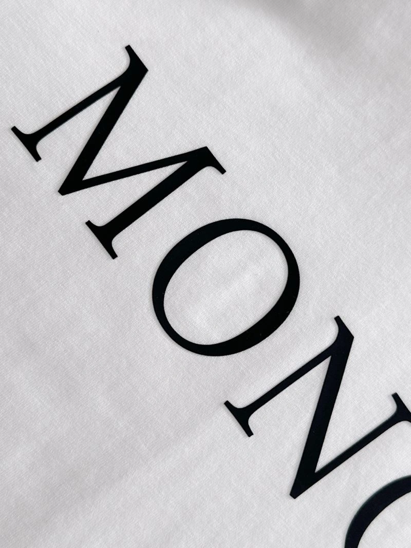 Moncler T-Shirts MultiPurpose 140981