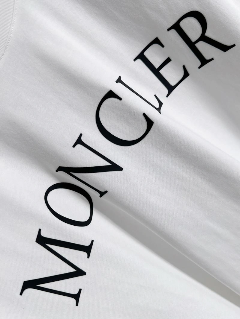 Moncler T-Shirts MultiPurpose 140981