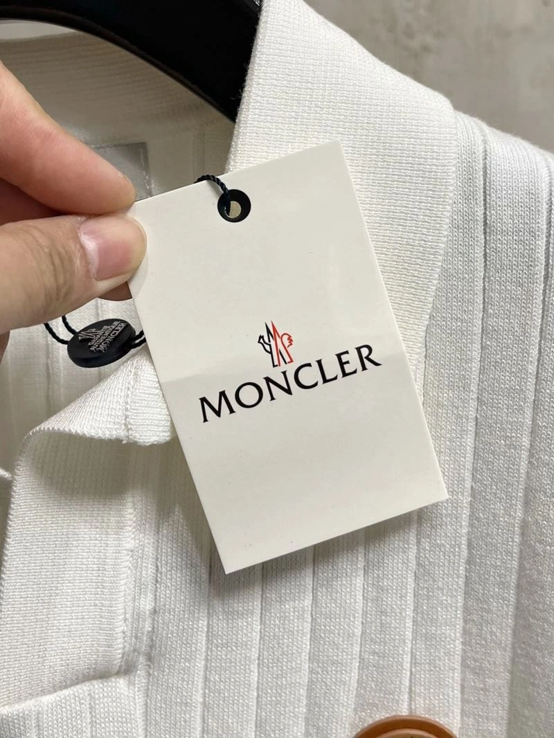 Trendsetting Moncler T-Shirts 141002