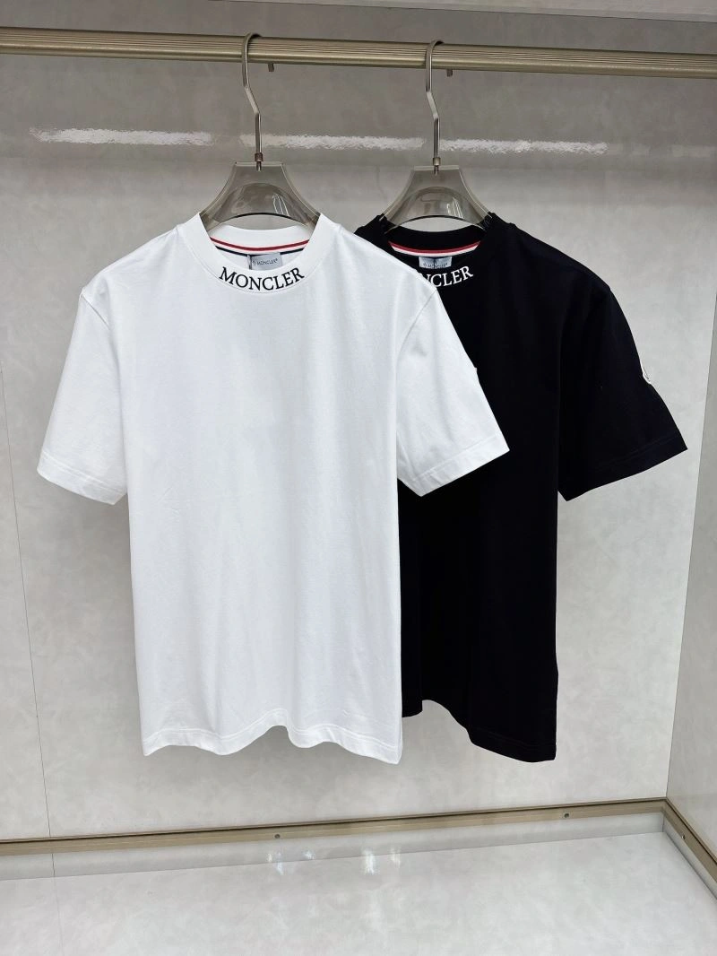 Stretchable Moncler T-Shirts 140994