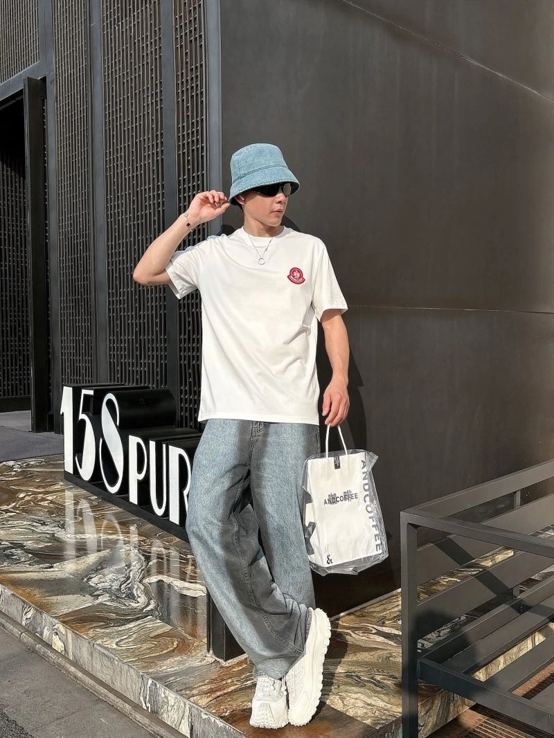 Stylish Moncler T-Shirts 141006