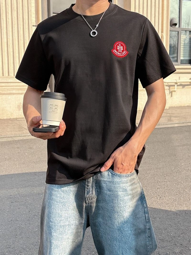 FashionForward Moncler T-Shirts 141003