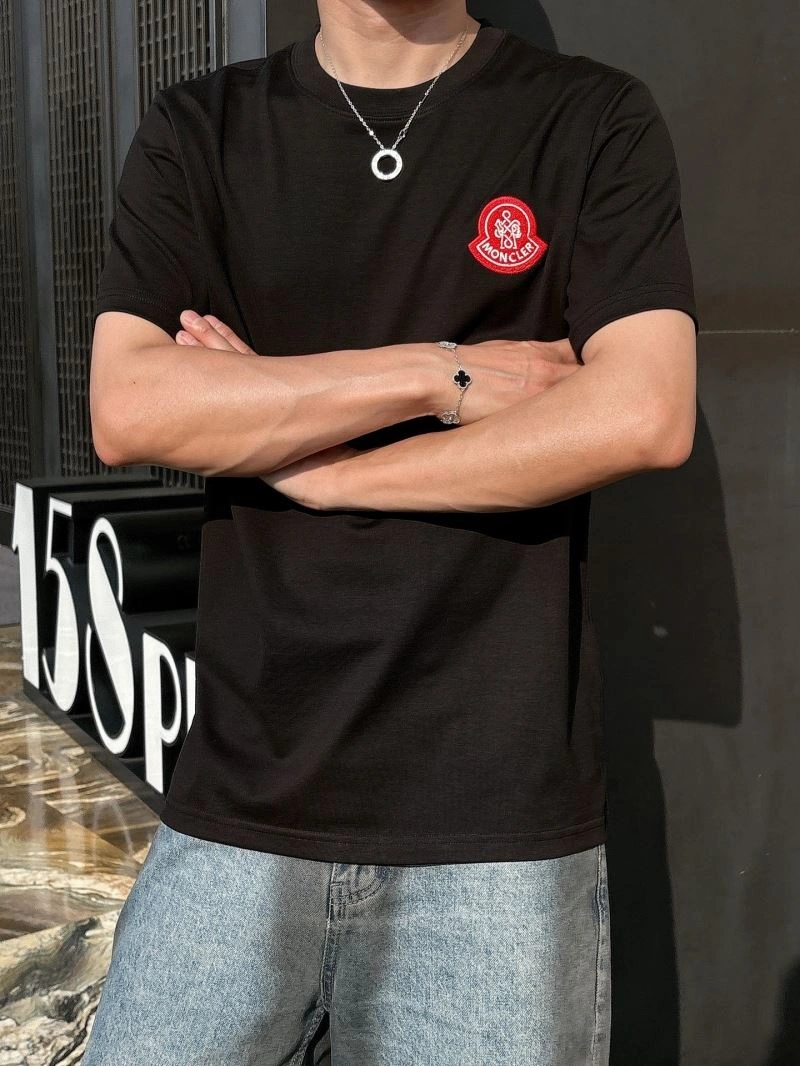 FashionForward Moncler T-Shirts 141003