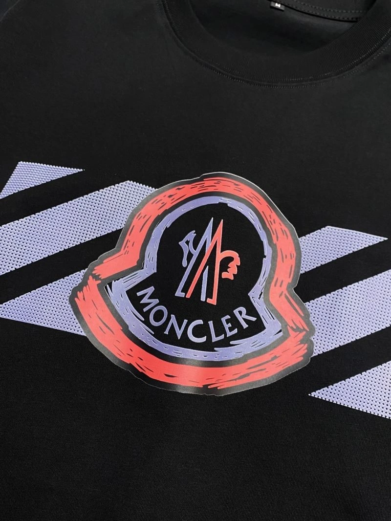 Moncler T-Shirts WrinkleFree 140989