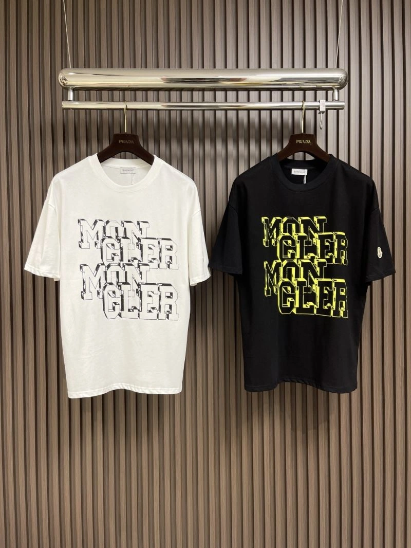 Bold Moncler T-Shirts 140965