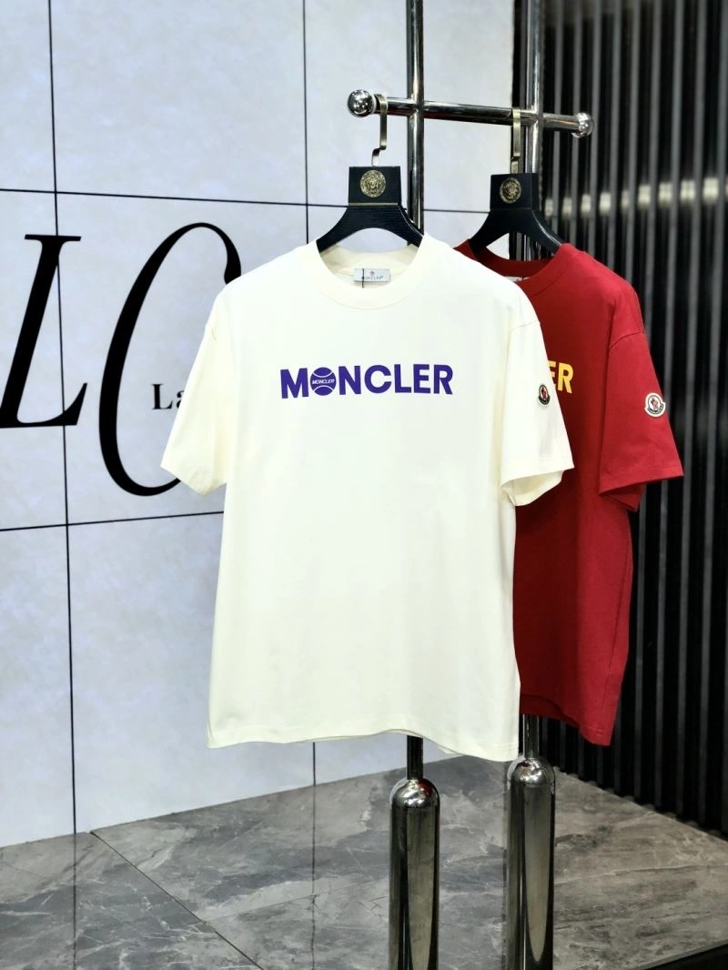 ZipUp Moncler T-Shirts 140967