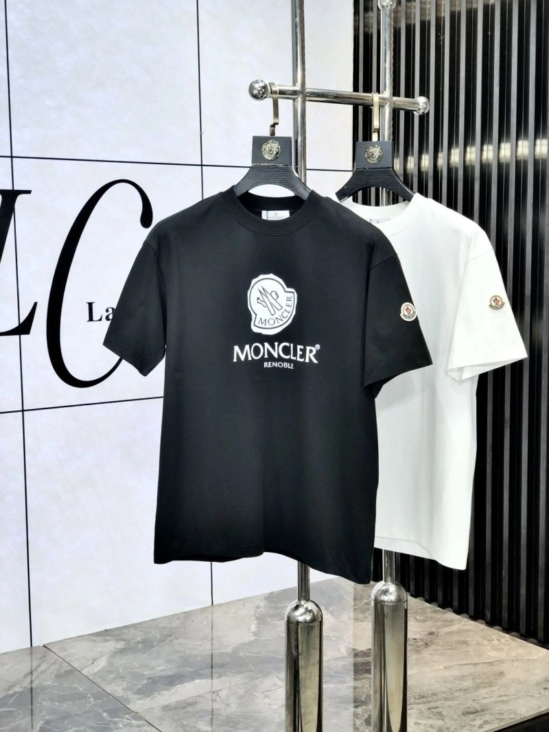 Moncler T-Shirts TimelessDesign 140964