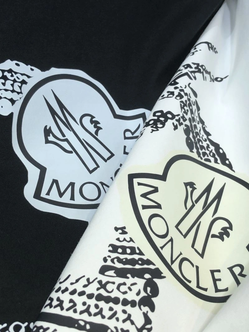 Moncler T-Shirts TimelessDesign 140964