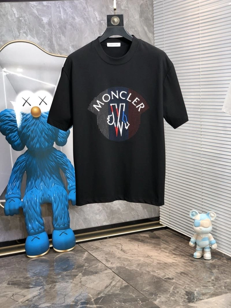 Moncler T-Shirts SunProtective 140948