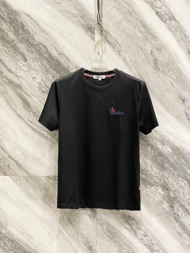 Neat Moncler T-Shirts 140953